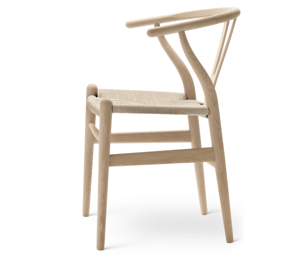 CH24 Wishbone chair